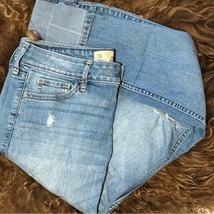 Hollister Supper Skinny ripped Jeans 27 / 5  small